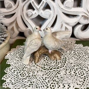 Lefton White and Brown Ceramic Doves Figurine